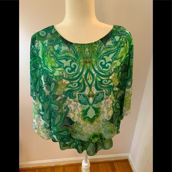 Live and Let live green paisley top, size M - Picture 1 of 7